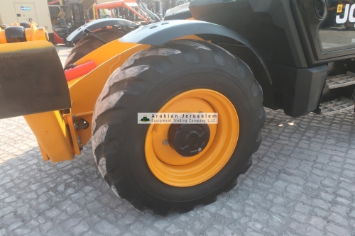 JCB-540-140-24478-17-www.al-quds.com