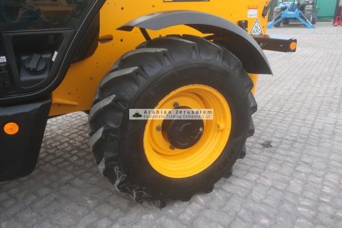 JCB-540-140-24479-18-www.al-quds.com