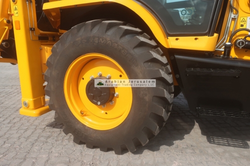 JCB-3DX-24485-18-www.al-quds.com