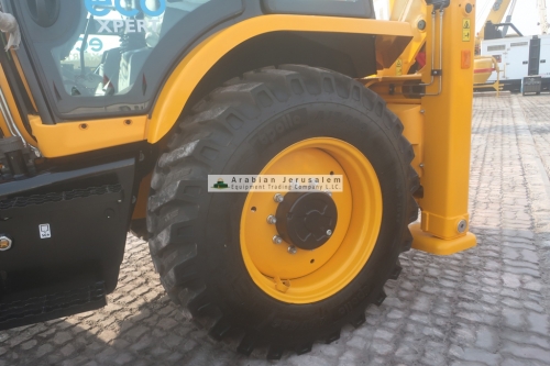 JCB-3DX-24505-18-www.al-quds.com